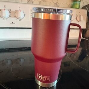 30 oz yeti. Burgundy color.